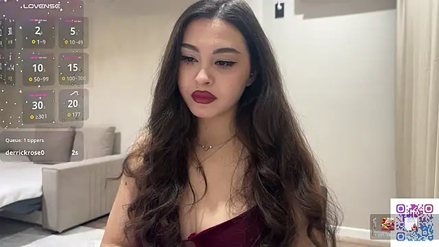 Sweet BerryBabe online show from July 10, 11:07 pm