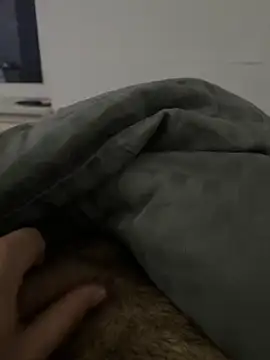 Snapshot of HornyStev19 chatting on February 21, 12:44 am HornyStev19 online show from February 21, 12:44 am