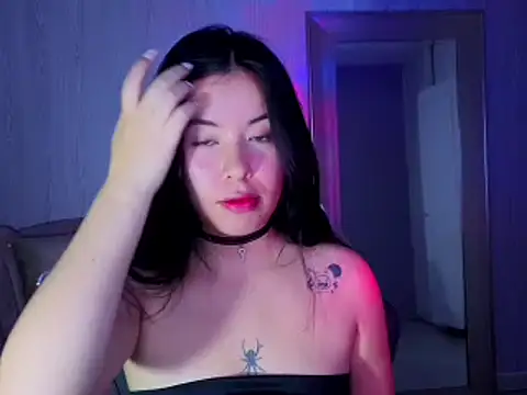 Kylia a online show from February 23, 9:23 pm