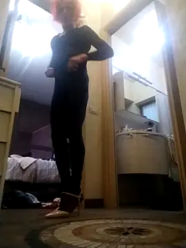 marti 8 online show from April 11, 4:44 pm