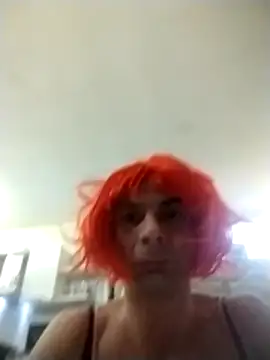 marti 8 online show from April 15, 5:31 pm