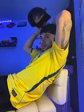 TOMAS CONOR online show from April 1, 1:50 am