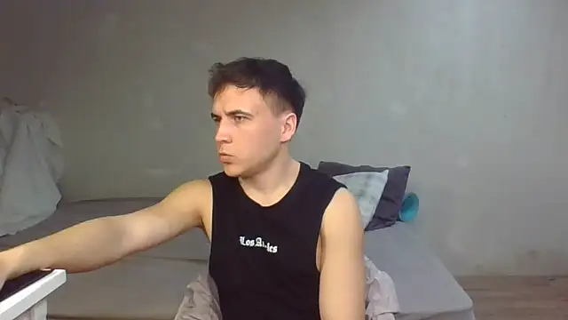 Snapshot of Denis_sport chatting on May 7, 7:08 pm Denis sport online show from May 7, 7:08 pm