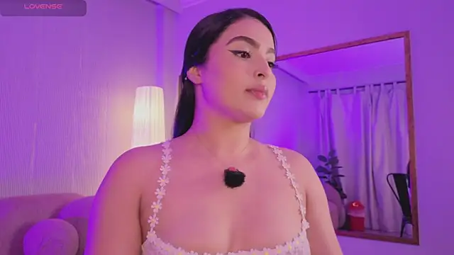 Snapshot of Stephany_Harlot chatting on April 29, 11:22 pm Stephany Harlot online show from April 29, 11:22 pm