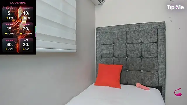 Little Twink19x online show from March 31, 7:14 pm