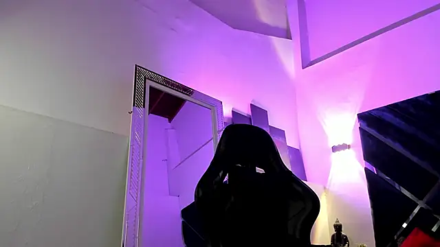 TonyPetrovjs online show from April 19, 7:40 am