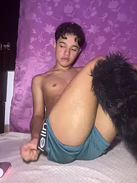 VixHot15 online show from April 14, 2:06 am