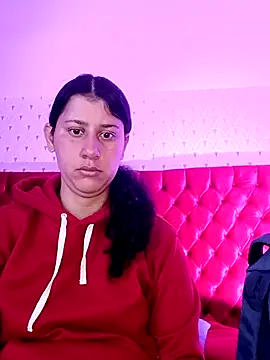 Snapshot of LunaDamasco chatting on May 2, 3:00 am LunaDamasco online show from May 2, 3:00 am