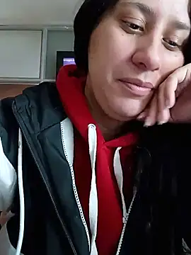 Snapshot of LunaDamasco chatting on May 16, 2:41 am LunaDamasco online show from May 16, 2:41 am