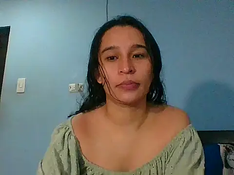 scarlettscottx  online show from March 30, 2:01 am