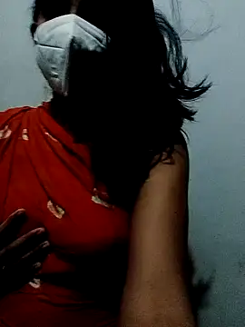 Snapshot of bad_riya chatting on March 5, 4:47 pm bad riya online show from March 5, 4:47 pm