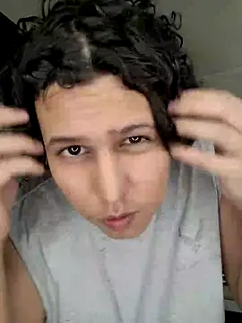 Snapshot of Monteszo chatting on July 29, 3:54 pm Monteszo online show from July 29, 3:54 pm