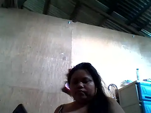 sweetlyn31 online show from May 1, 12:48 am