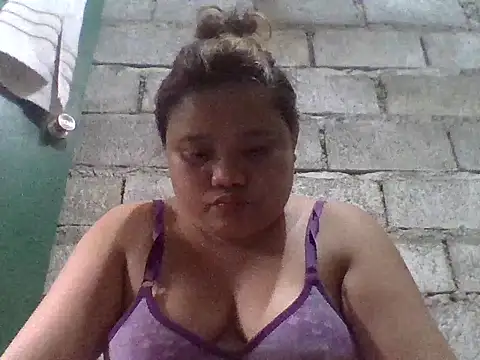 sweetlyn31 online show from July 21, 4:26 am