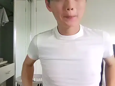 sweetiepuppy421 online show from March 22, 10:57 pm