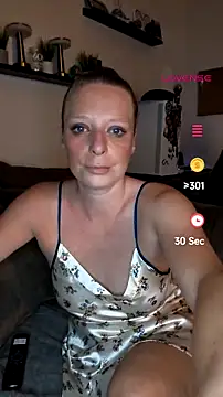 Snapshot of ZaramourXMrX chatting on July 7, 7:51 pm ZaramourXMrX online show from July 7, 7:51 pm