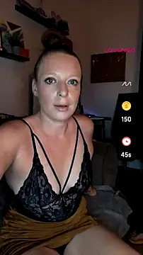 Snapshot of ZaramourXMrX chatting on July 28, 7:39 pm ZaramourXMrX online show from July 28, 7:39 pm
