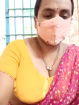 Snapshot of keerthy_telugu chatting on May 2, 5:29 pm keerthy telugu online show from May 2, 5:29 pm