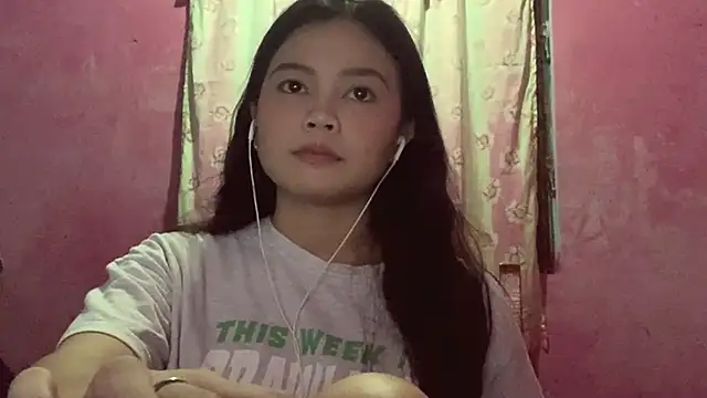 DessertFlower online show from April 18, 1:37 pm