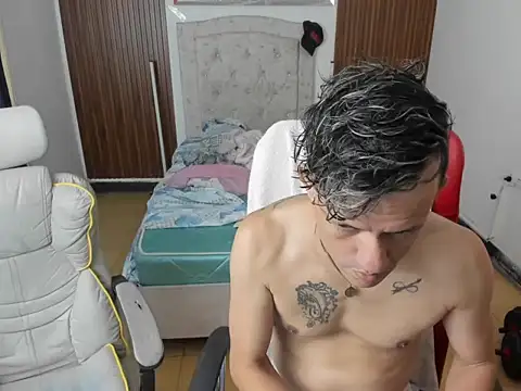 juan and luke online show from March 29, 11:54 am