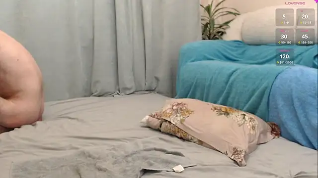 Snapshot of edifox089 chatting on June 15, 7:05 pm edifox089 online show from June 15, 7:05 pm
