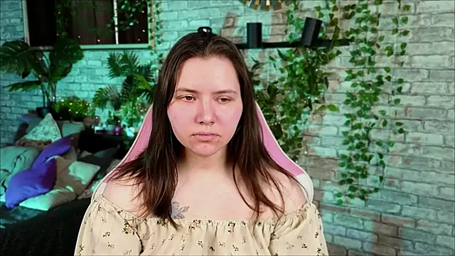 Penny  Love online show from March 8, 1:37 pm