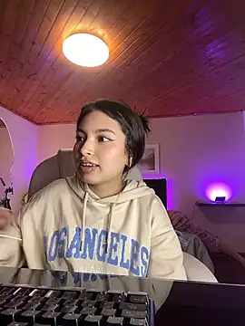 Mady Pink online show from March 17, 4:28 am