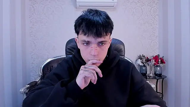 ClarkBev online show from March 12, 5:35 am