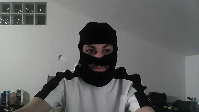 Snapshot of ptcasalprive chatting on March 1, 10:01 pm ptcasalprive online show from March 1, 10:01 pm