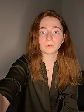 HoneyBunny18 online show from April 10, 6:34 pm