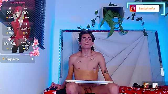 Didi and kendall online show from February 21, 10:05 am