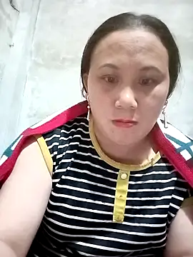 Snapshot of Dear_baby_ chatting on February 24, 11:19 am Dear baby online show from February 24, 11:19 am