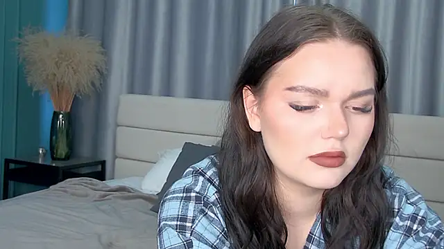 Sweet Ink Muse online show from March 29, 1:05 am