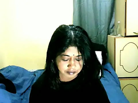 Snapshot of IndianPleasures21 chatting on May 4, 7:04 am IndianPleasures21 online show from May 4, 7:04 am