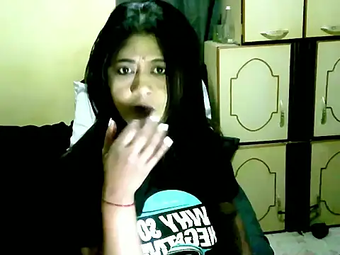 Snapshot of IndianPleasures21 chatting on June 3, 2:36 am IndianPleasures21 online show from June 3, 2:36 am