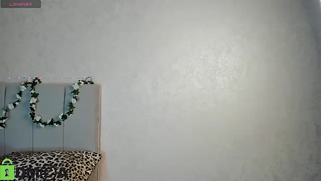 Snapshot of Annet_Nel1son chatting on April 21, 2:51 am Annet Nel1son online show from April 21, 2:51 am