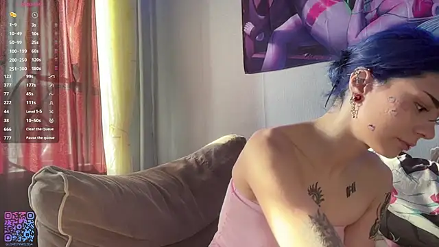 Emmibrilson online show from July 17, 1:51 pm