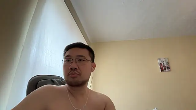 Snapshot of jasonryu2025 chatting on February 22, 12:47 pm jasonryu2025 online show from February 22, 12:47 pm