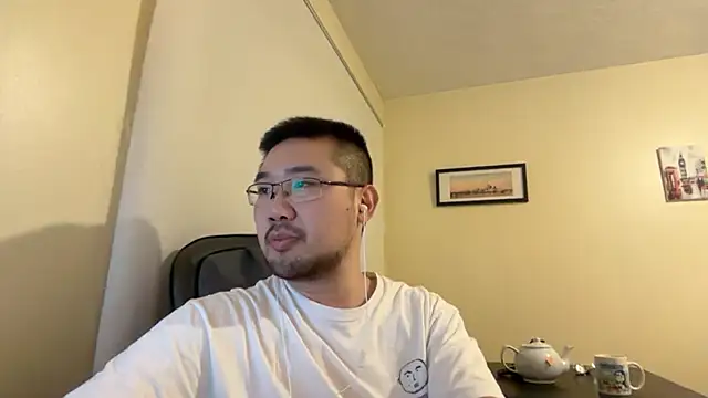 jasonryu2025 online show from April 4, 8:50 pm