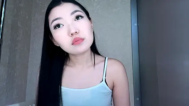 Snapshot of MeiMoon chatting on February 28, 12:50 pm MeiMoon online show from February 28, 12:50 pm