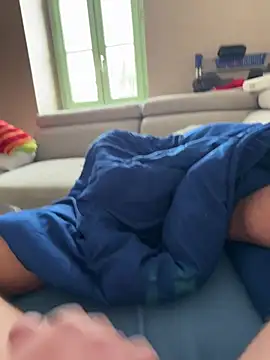 foudesexe23 online show from March 10, 1:16 pm