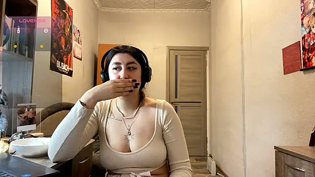 AshlynWabasha online show from March 24, 2:33 pm