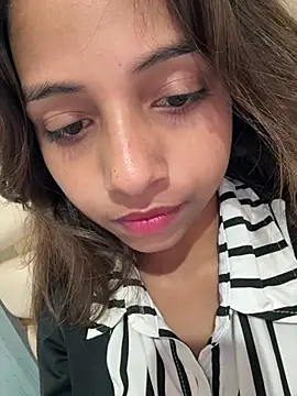 its anuuu online show from February 21, 10:16 am