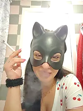 Snapshot of halii21 chatting on June 4, 7:03 am halii21 online show from June 4, 7:03 am