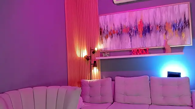 janinne lu online show from March 16, 11:03 am