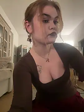 Snapshot of SexyWarriorBPD chatting on March 2, 5:53 pm SexyWarriorBPD online show from March 2, 5:53 pm