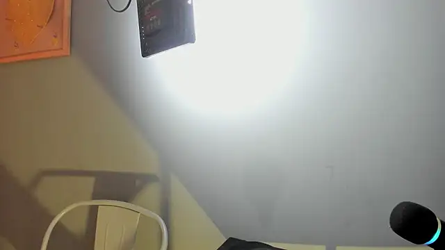 cailing  online show from March 18, 10:51 am