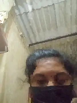 Snapshot of alwayspinky chatting on March 3, 6:03 pm alwayspinky online show from March 3, 6:03 pm