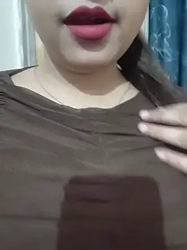 Snapshot of Shanaya-Hotty chatting on July 7, 9:19 pm Shanaya-Hotty online show from July 7, 9:19 pm