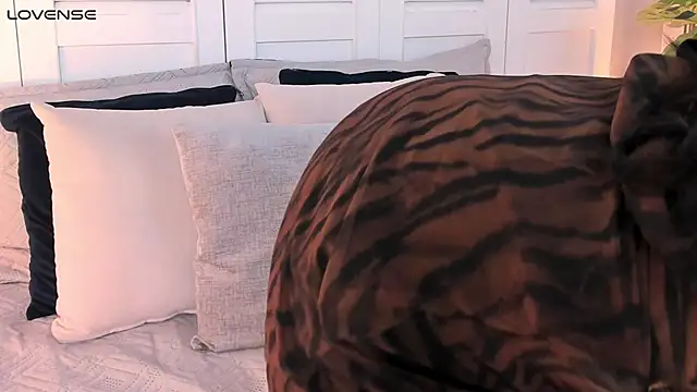 AlmaBlaze online show from April 29, 1:15 pm